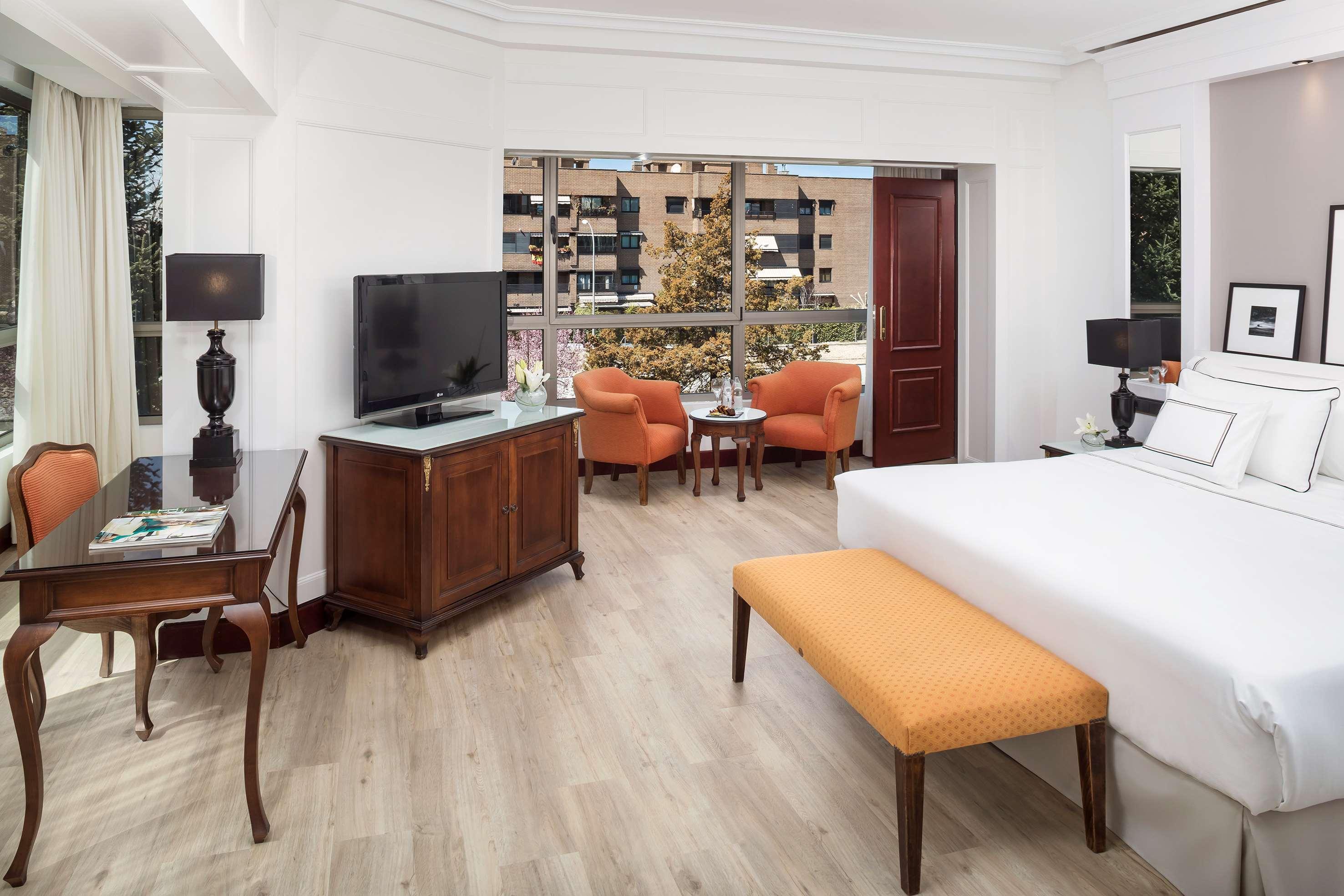 Melia Barajas Hotel Madrid Luaran gambar