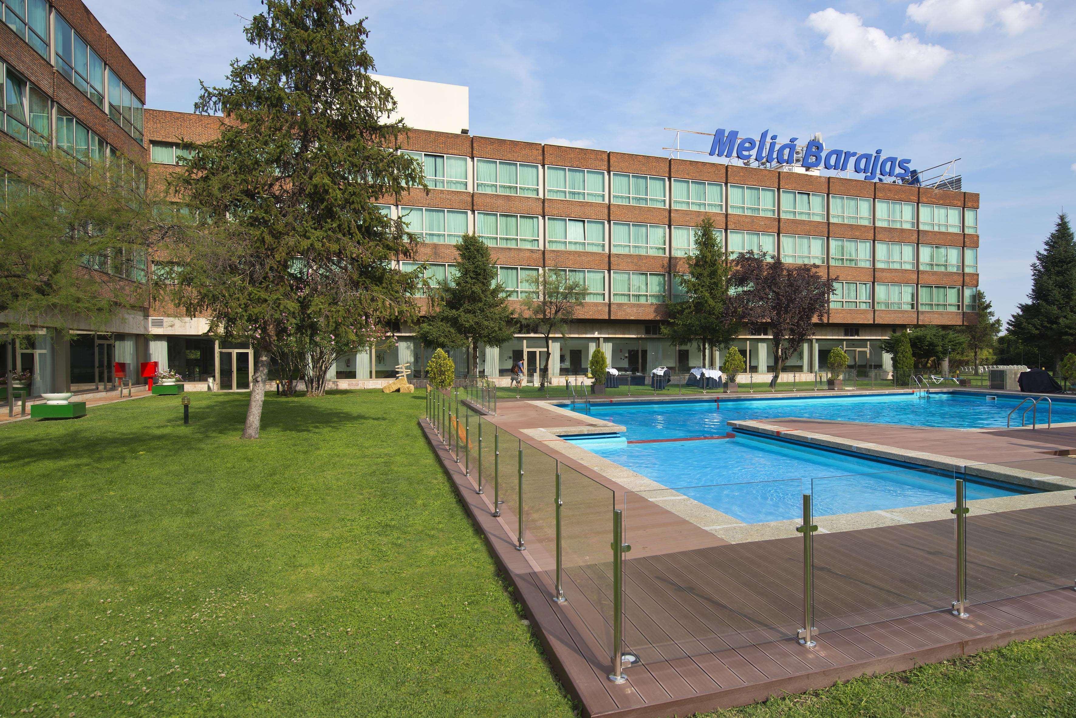 Melia Barajas Hotel Madrid Luaran gambar