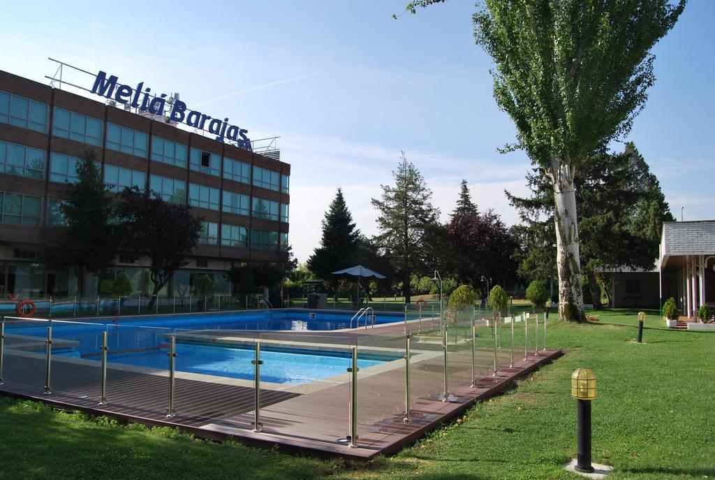 Melia Barajas Hotel Madrid Luaran gambar